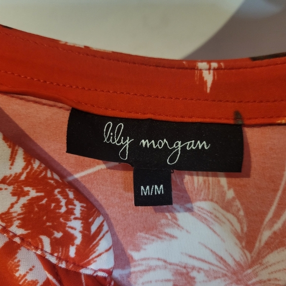 Floral Sleeveless Top - Red - Picture 2 of 5